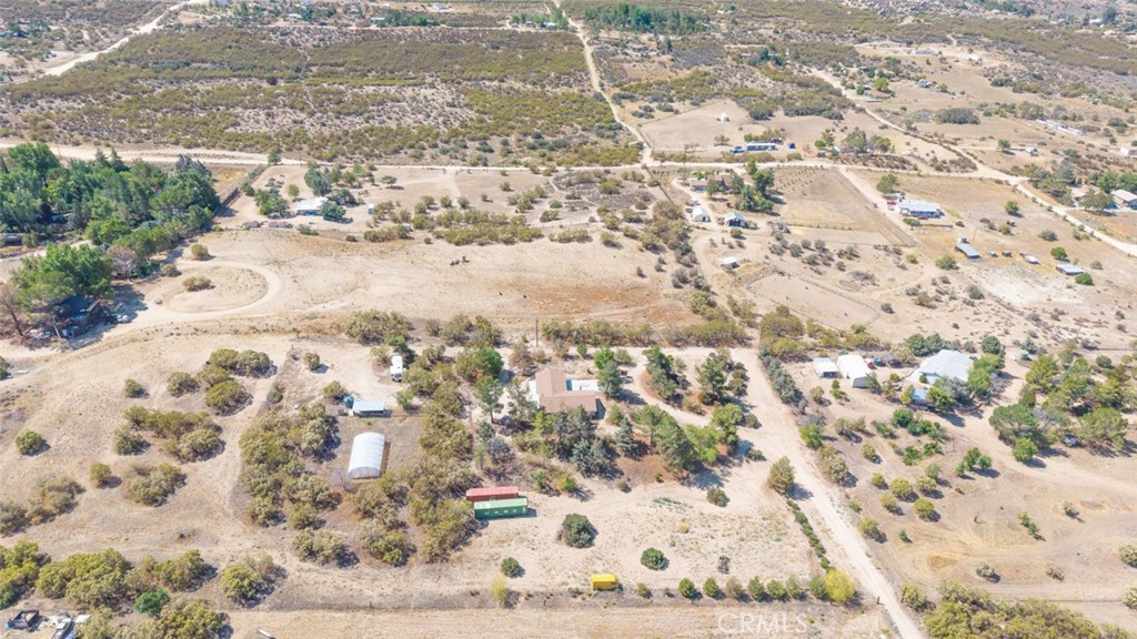 38855 Howard Road Anza, CA 92539 - Photo 35 of 54 a view of bath tub