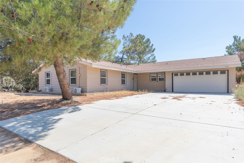 38855 Howard Road Anza, CA 92539 - Photo 43 of 54 a front view of a house with a yard