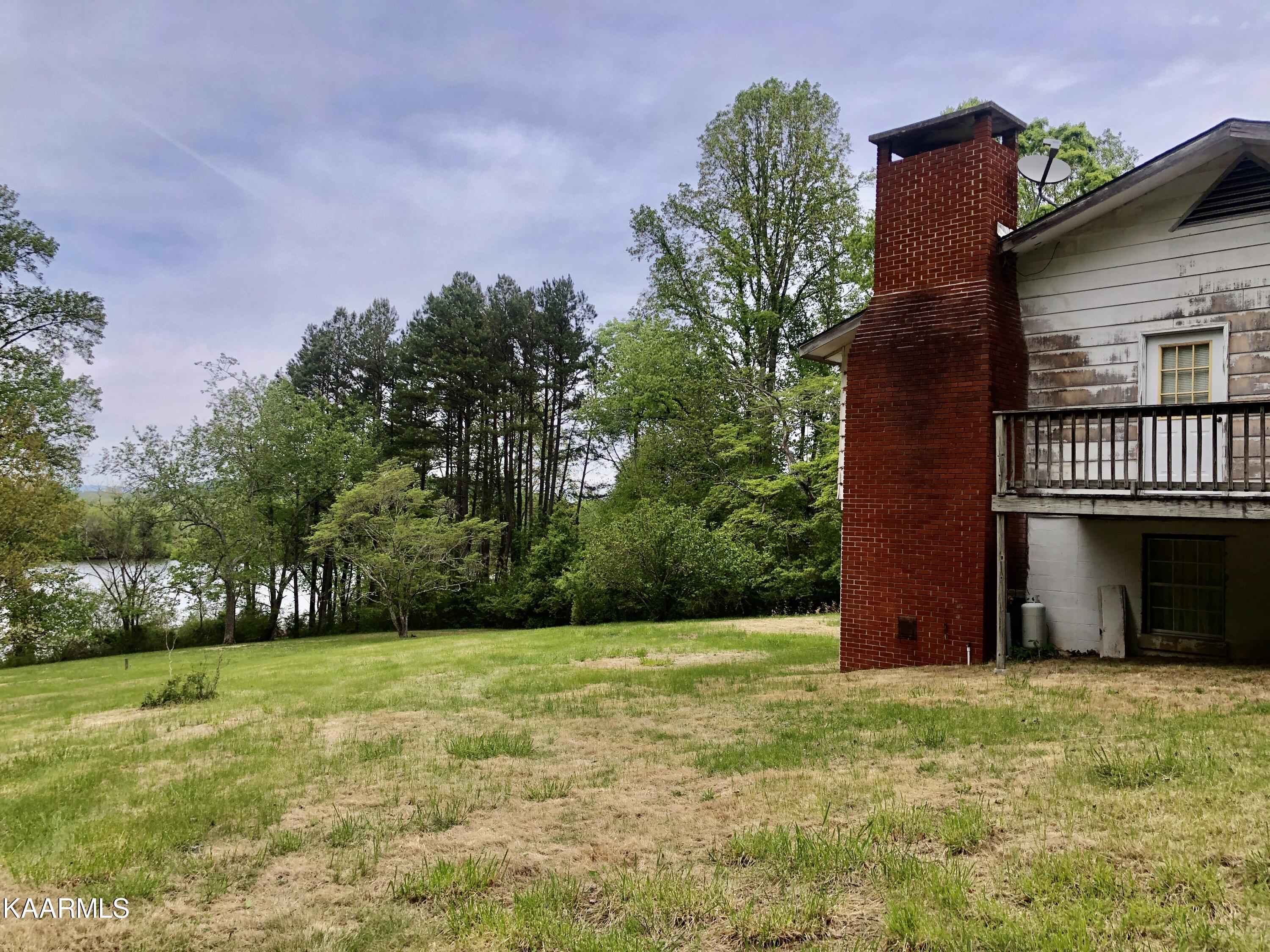 197 Hart Orchard Road Kingston, TN 37763 - Photo 12 of 60 1-32