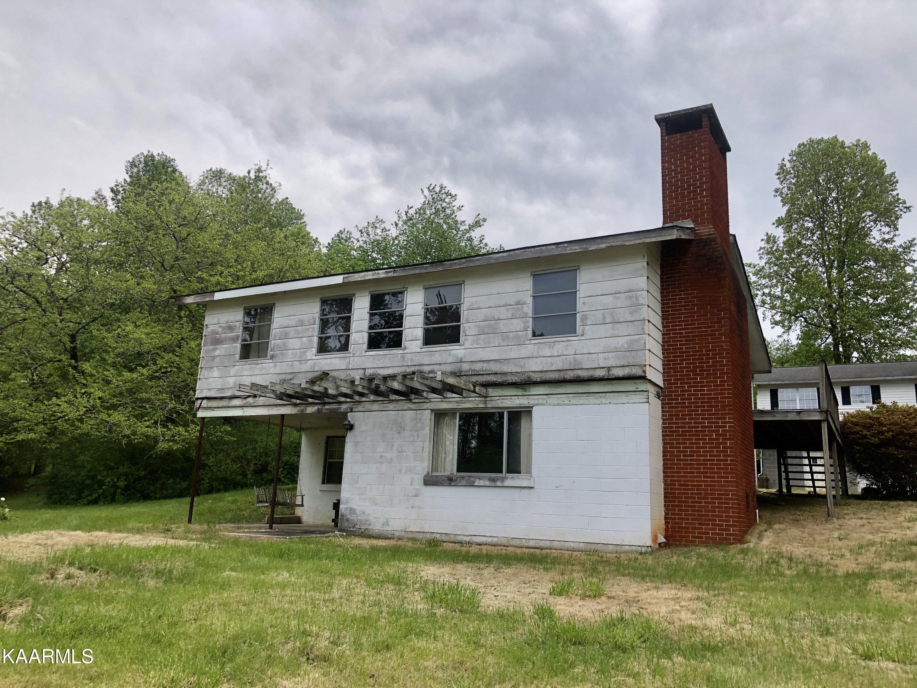 197 Hart Orchard Road Kingston, TN 37763 - Photo 13 of 60 1-34