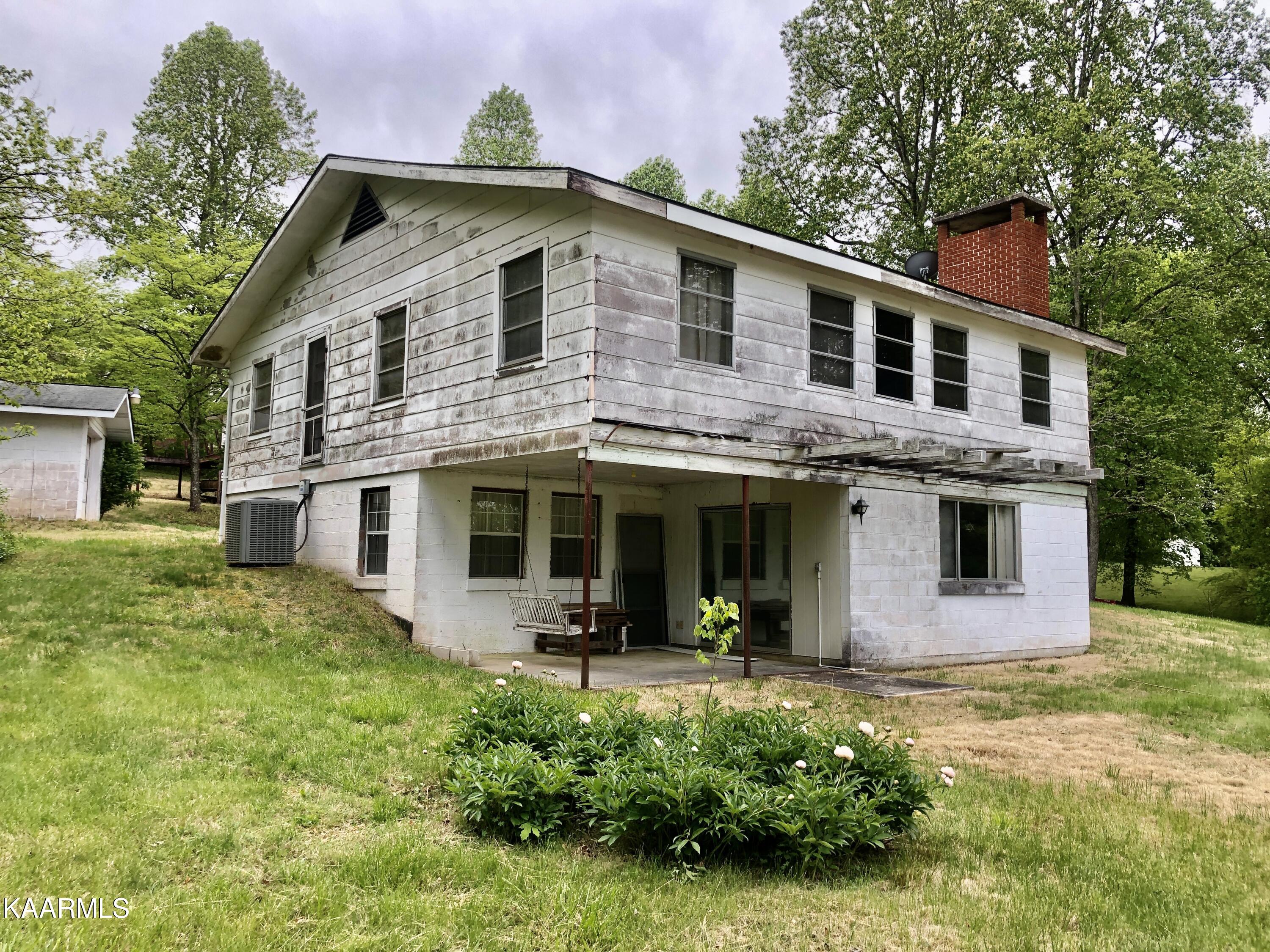 197 Hart Orchard Road Kingston, TN 37763 - Photo 14 of 60 1-36