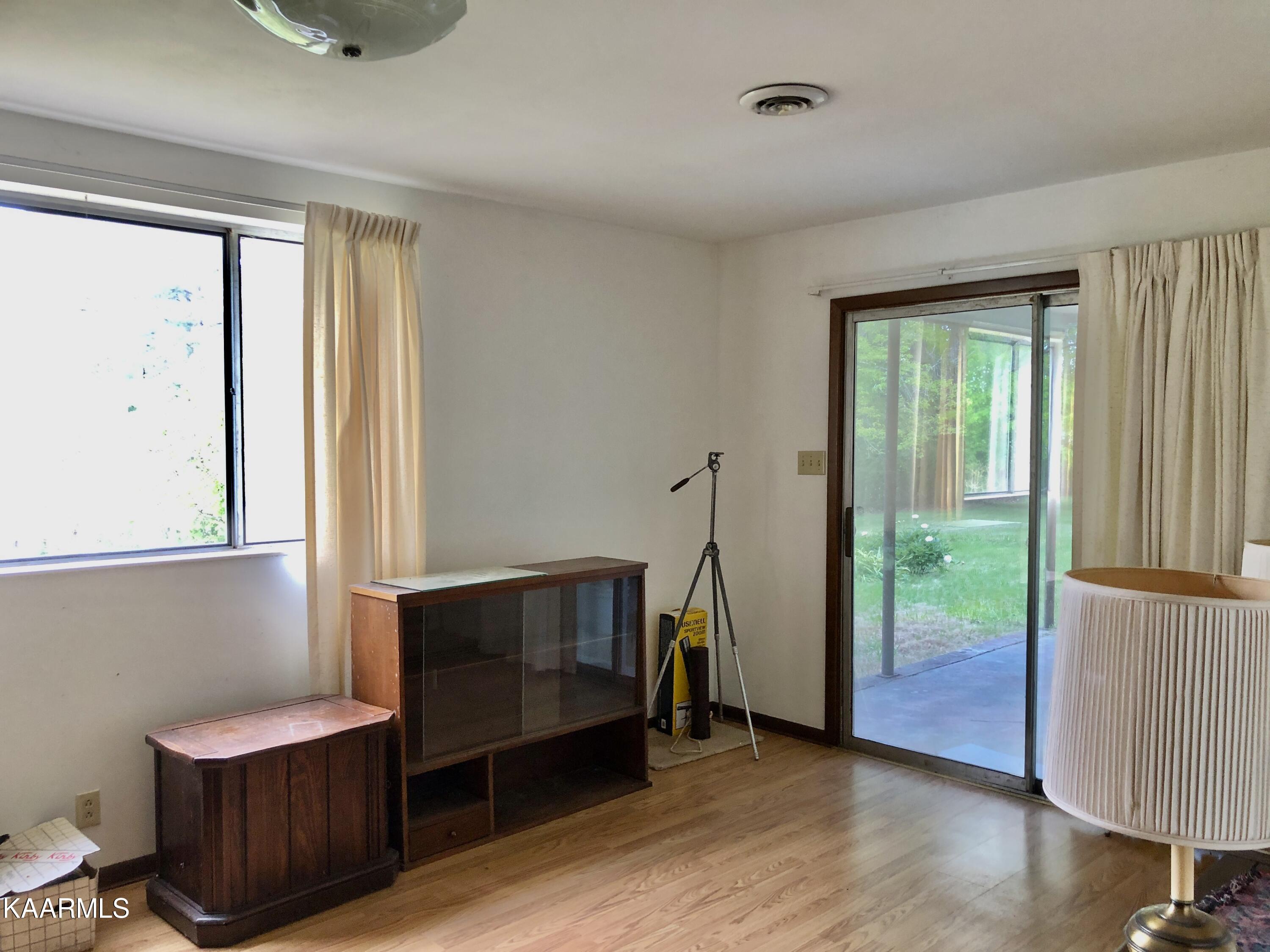 197 Hart Orchard Road Kingston, TN 37763 - Photo 27 of 60 1-73