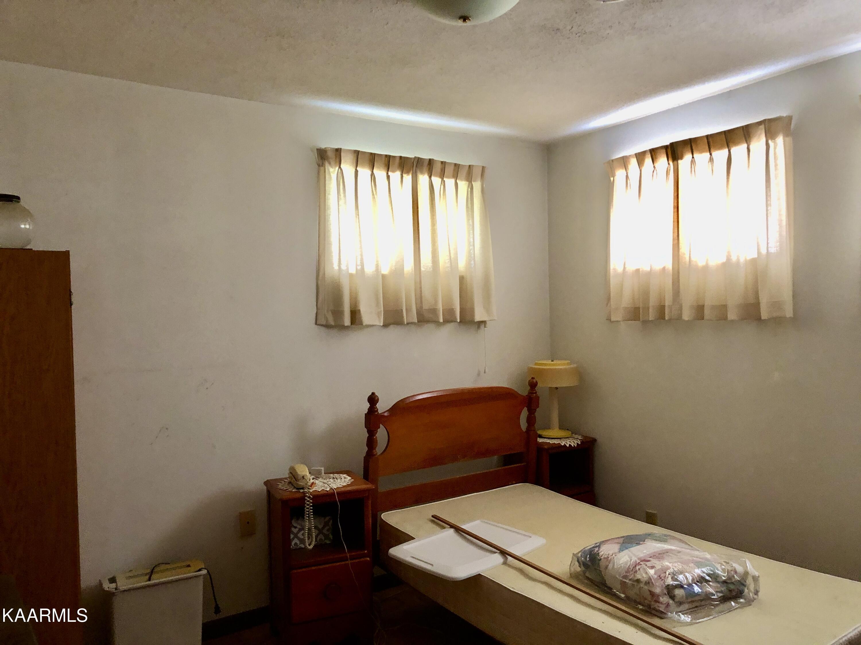 197 Hart Orchard Road Kingston, TN 37763 - Photo 34 of 60 1-80