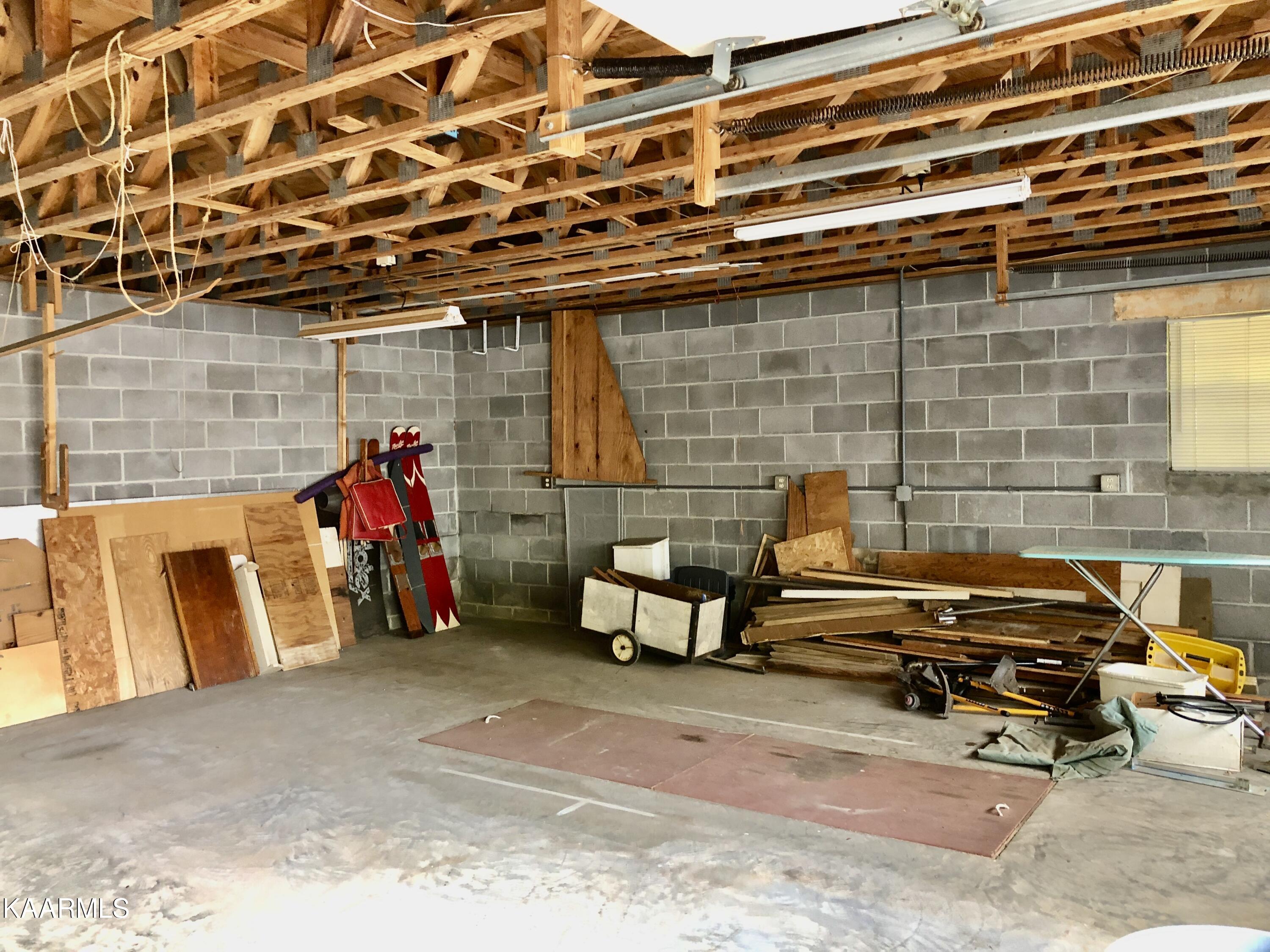 197 Hart Orchard Road Kingston, TN 37763 - Photo 46 of 60 1-87