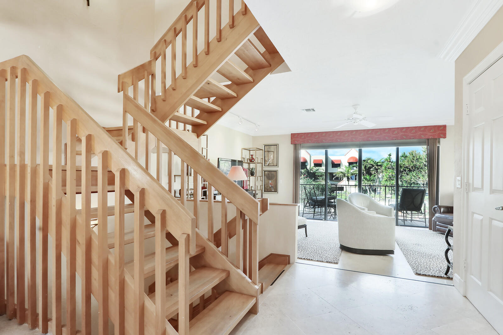 170 Celestial Way, Unit 35 Juno Beach, FL 33408 - Photo 14 of 43 Staircase