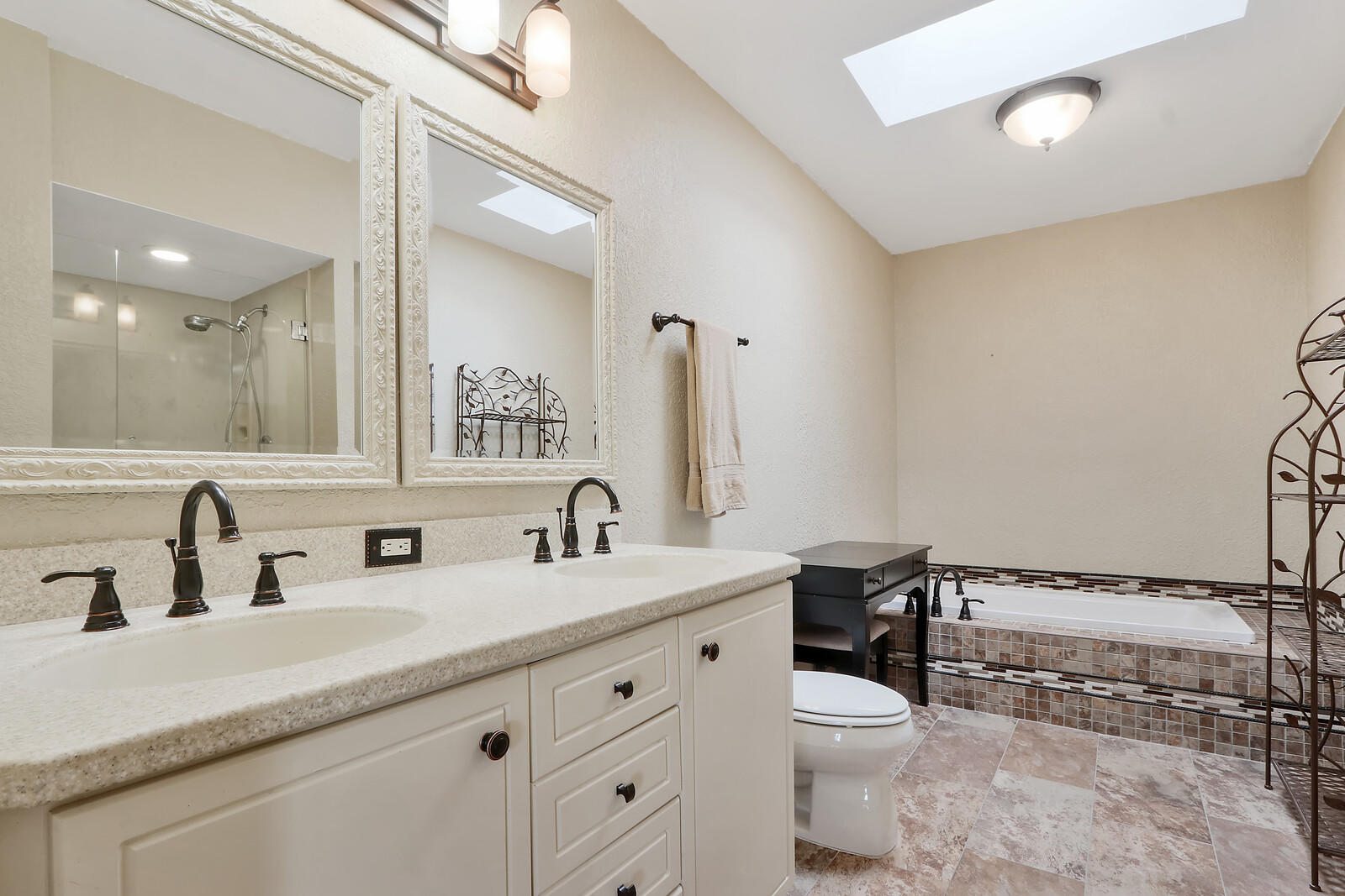 170 Celestial Way, Unit 35 Juno Beach, FL 33408 - Photo 32 of 43 Master Bathroom