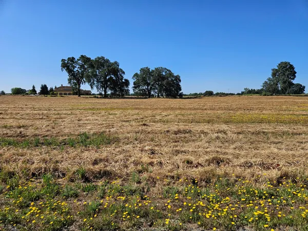 $275,000 | 20654 Disch Road, Lockeford, CA 95237