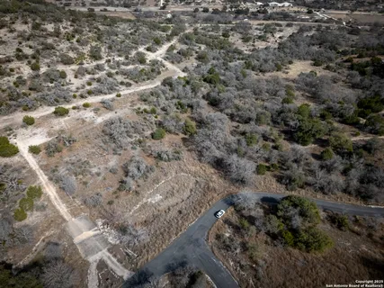 $233,200 | 121 Stieler Valley Lane North, Comfort, TX 78013
