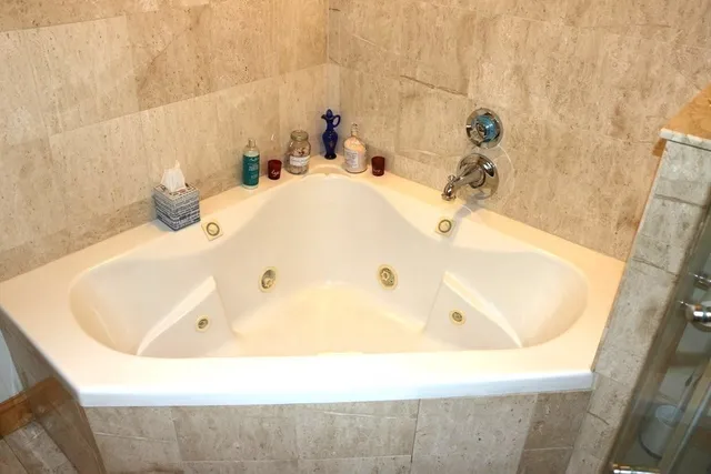 a bathroom with a tub
