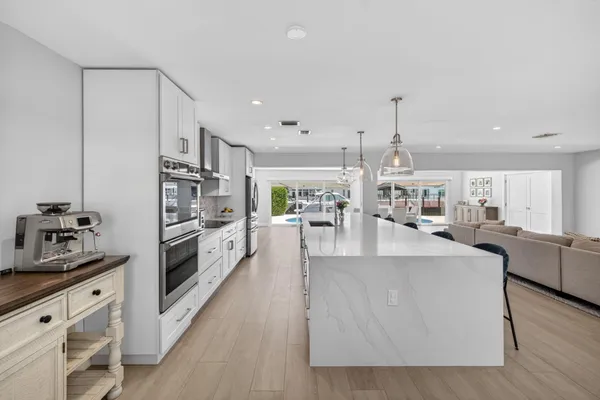 $2,495,000 | 4460 Northeast 26th Avenue, Lighthouse Point, FL 33064