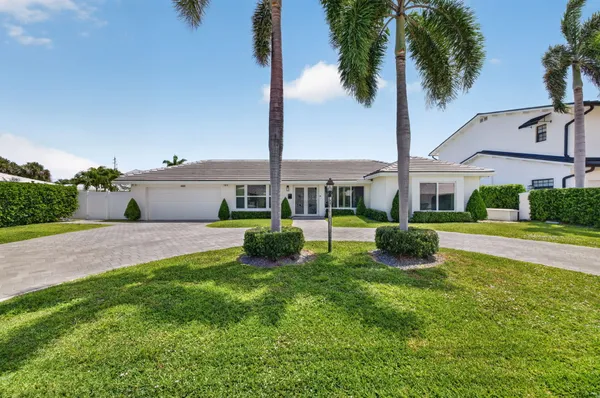 $2,495,000 | 4460 Northeast 26th Avenue, Lighthouse Point, FL 33064
