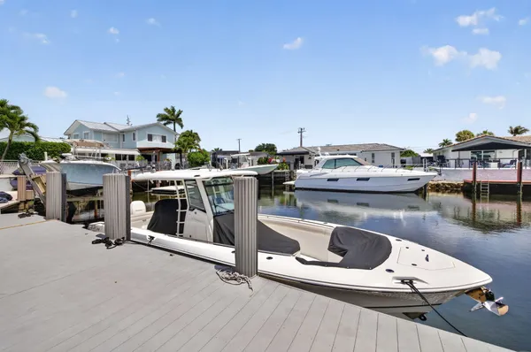 $2,495,000 | 4460 Northeast 26th Avenue, Lighthouse Point, FL 33064