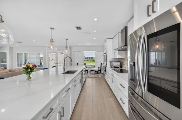 $2,495,000 | 4460 Northeast 26th Avenue, Lighthouse Point, FL 33064