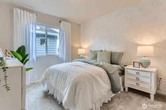 $599,990 | 9822 Ferns Loop Southeast, Yelm, WA 98597