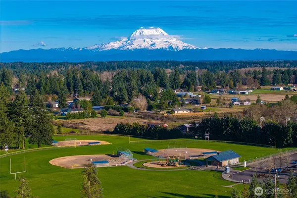 $599,990 | 9822 Ferns Loop Southeast, Yelm, WA 98597