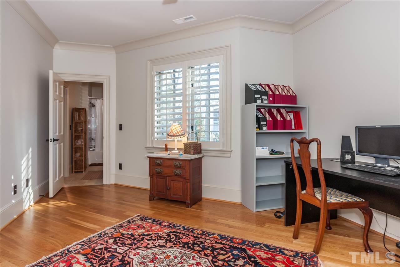 1516 Banbury Road Raleigh, NC 27607 - Photo 15 of 25