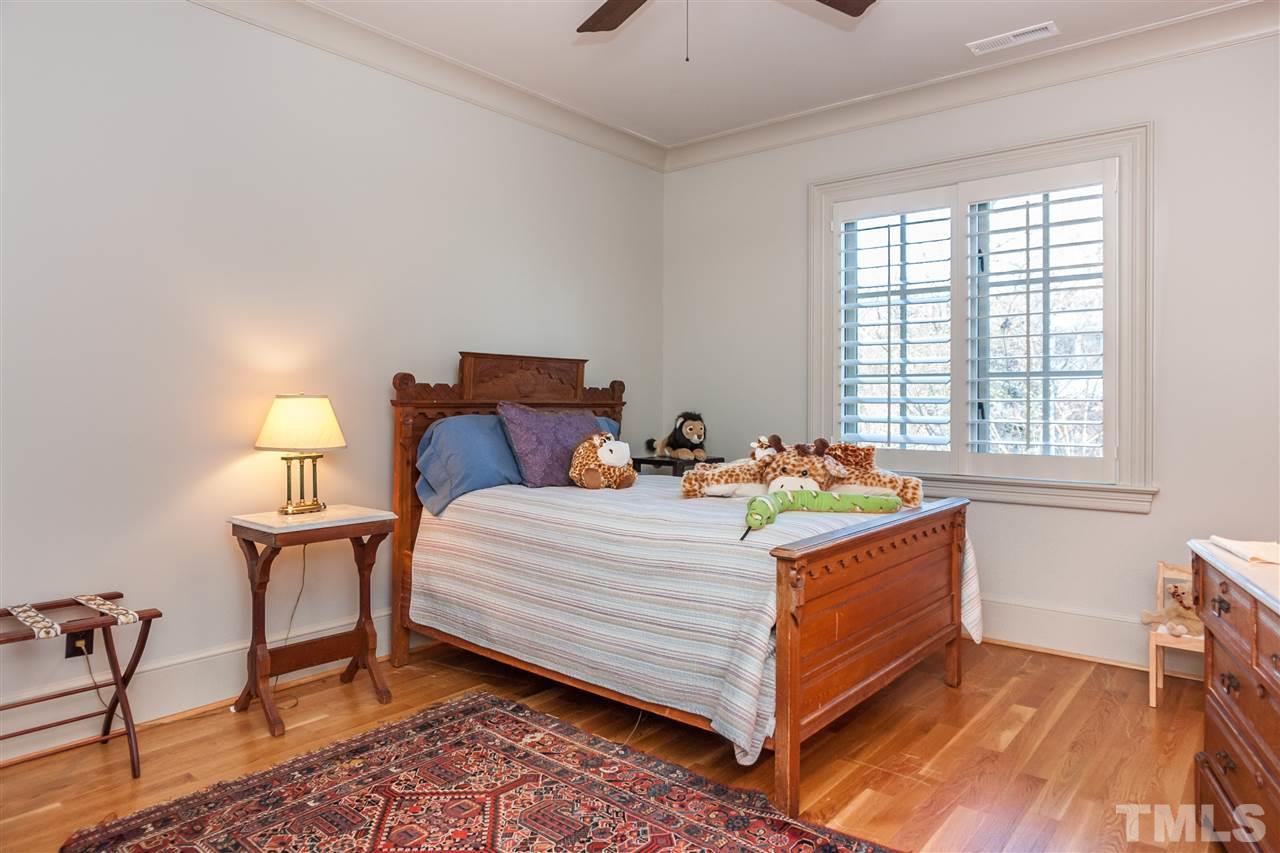 1516 Banbury Road Raleigh, NC 27607 - Photo 17 of 25