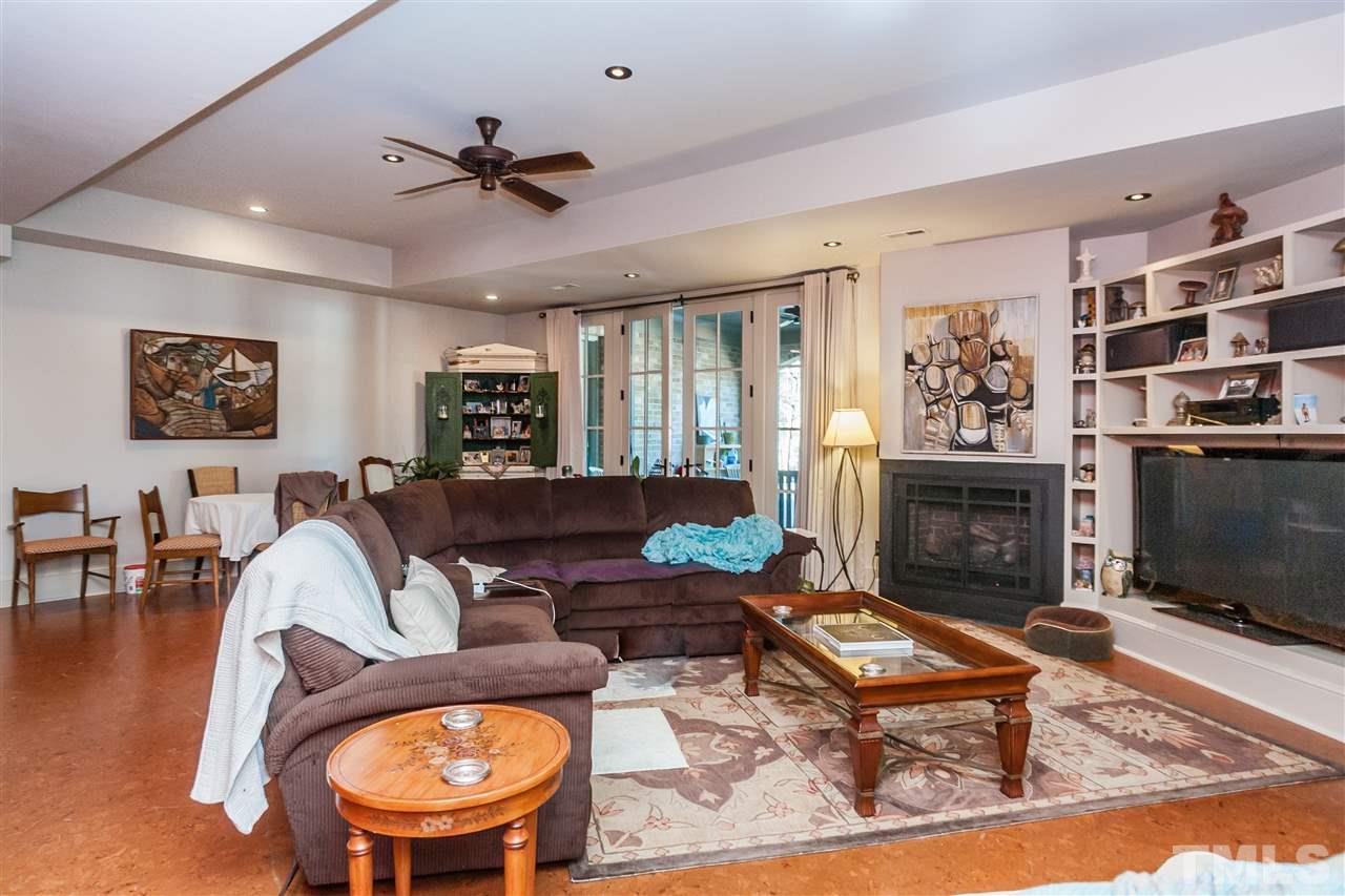 1516 Banbury Road Raleigh, NC 27607 - Photo 20 of 25