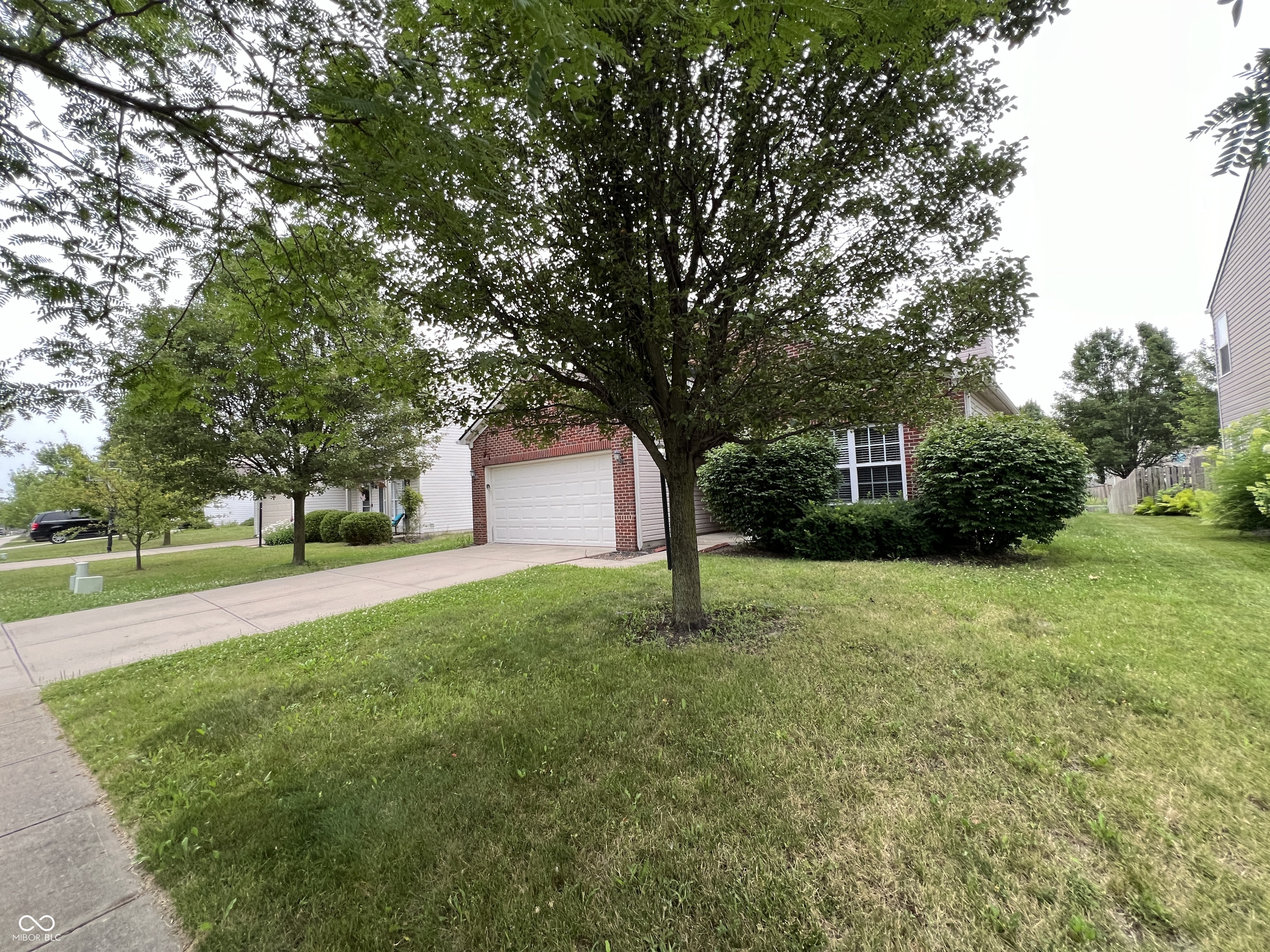 15094 Dry Creek Road Noblesville, IN 46060 - Photo 2 of 27