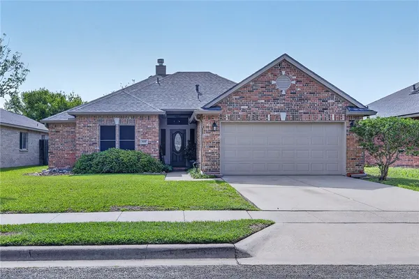 $310,000 | 1127 Cupertino Street, Portland, TX 78374