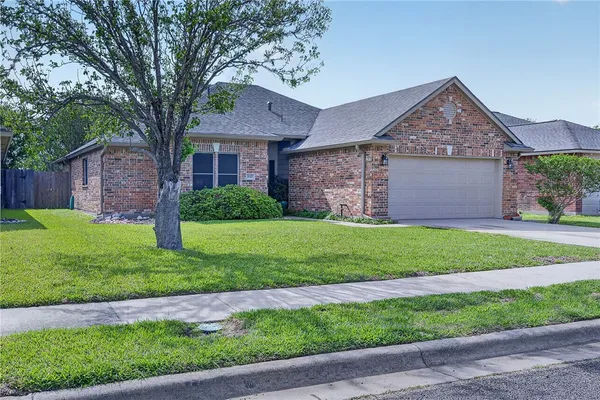 $299,000 | 1127 Cupertino Street, Portland, TX 78374