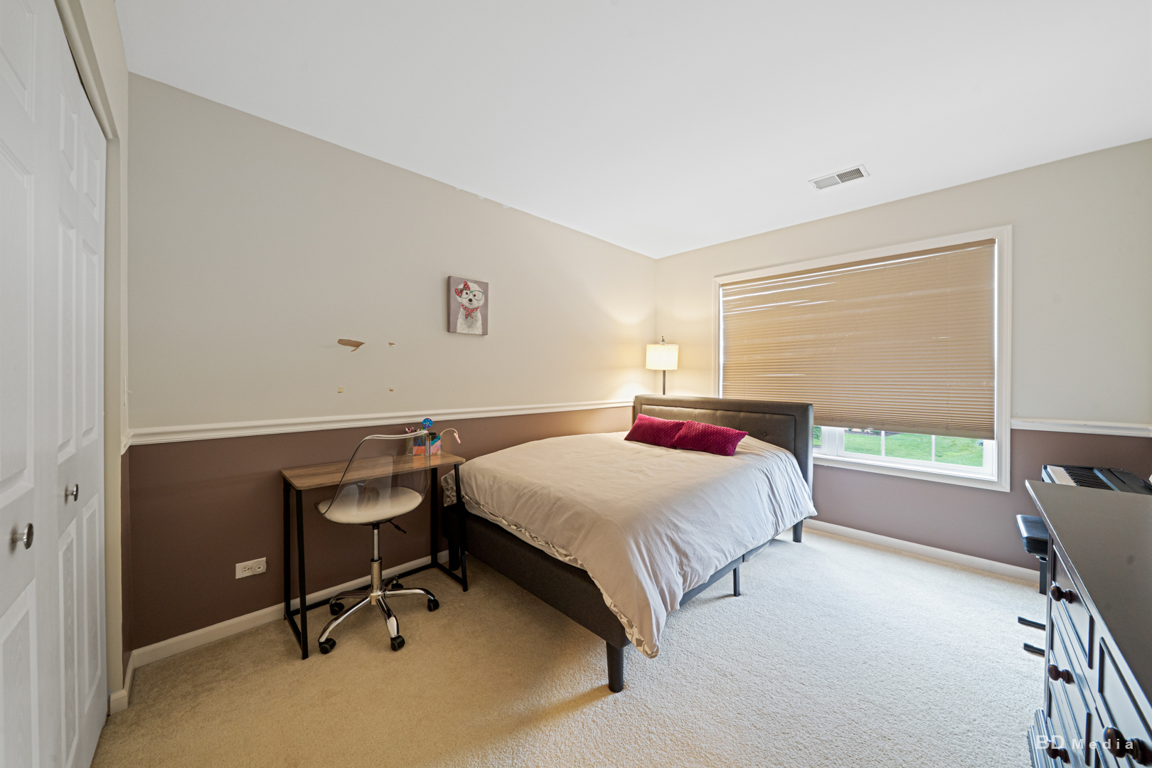 1603 Spyglass Circle Palos Heights, IL 60463 - Photo 29 of 51 a bedroom with a bed a desk and chair