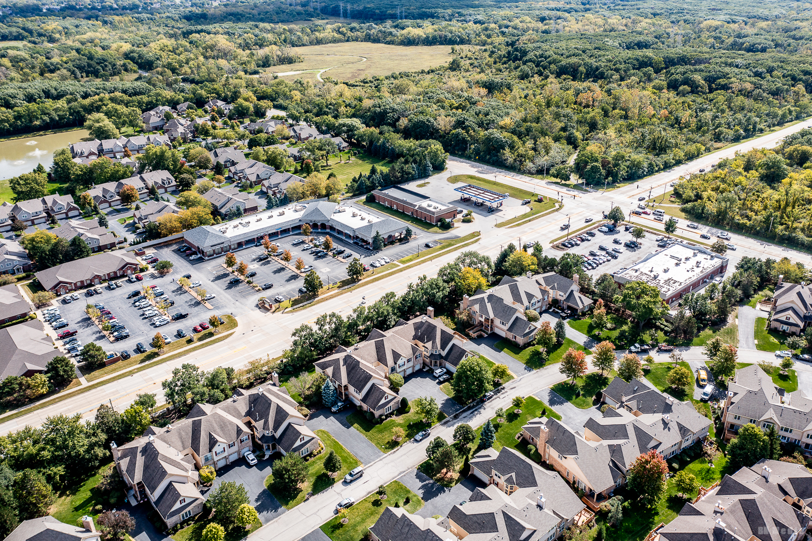 1603 Spyglass Circle Palos Heights, IL 60463 - Photo 37 of 51 an aerial view of multiple house