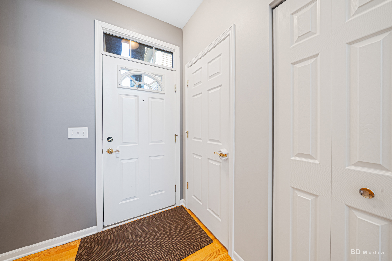 1603 Spyglass Circle Palos Heights, IL 60463 - Photo 5 of 51 a view of an empty room