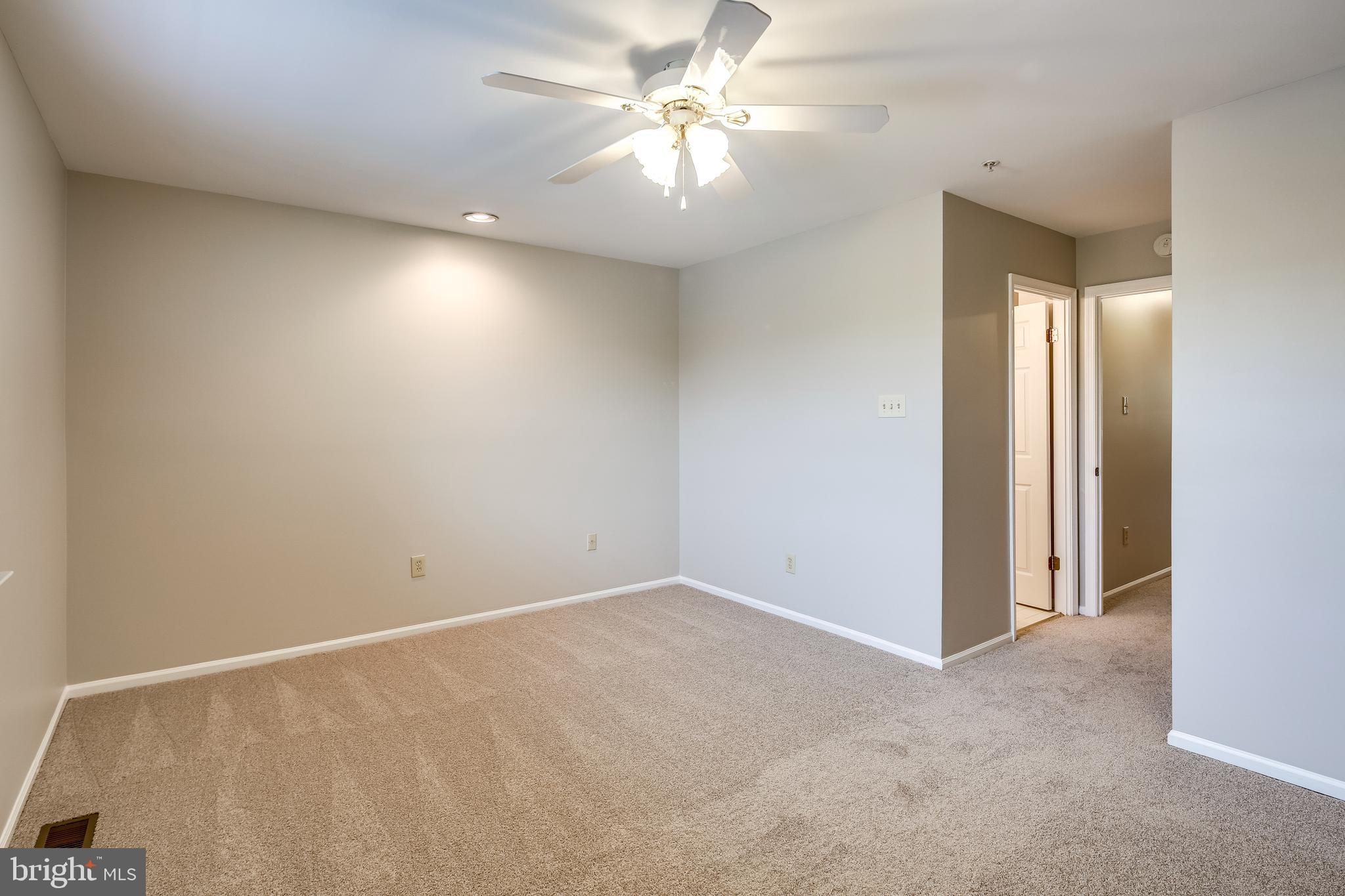 8407 Glad Rivers Row Columbia, MD 21045 - Photo 14 of 26 Gallery Image 14