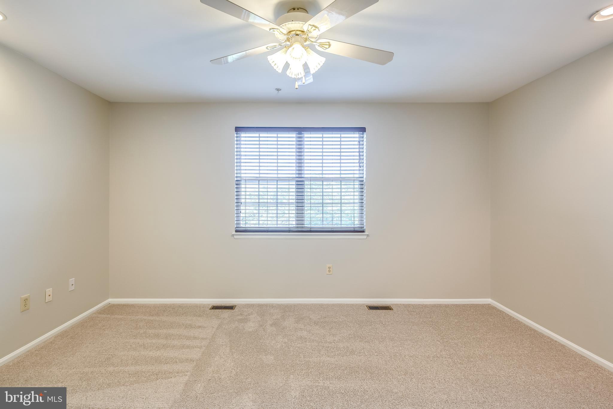 8407 Glad Rivers Row Columbia, MD 21045 - Photo 16 of 26 Gallery Image 16