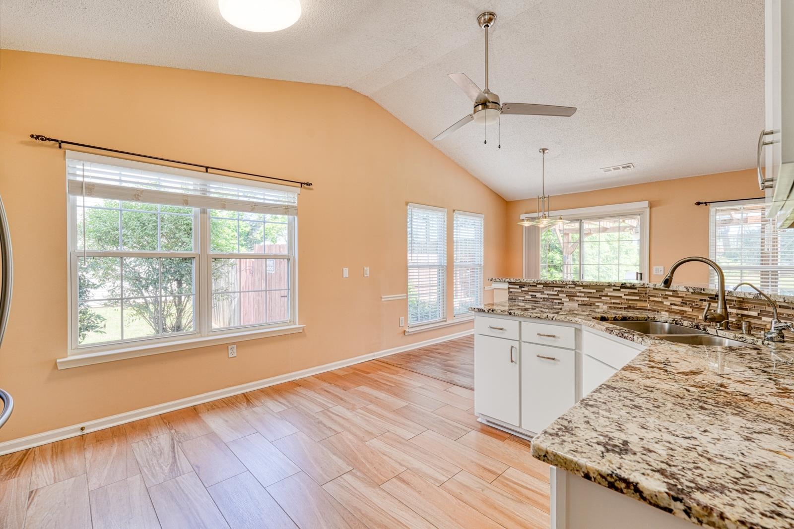 307 Valhalla Lane Simpsonville, SC 29681 - Photo 14 of 47 Gallery Image 14