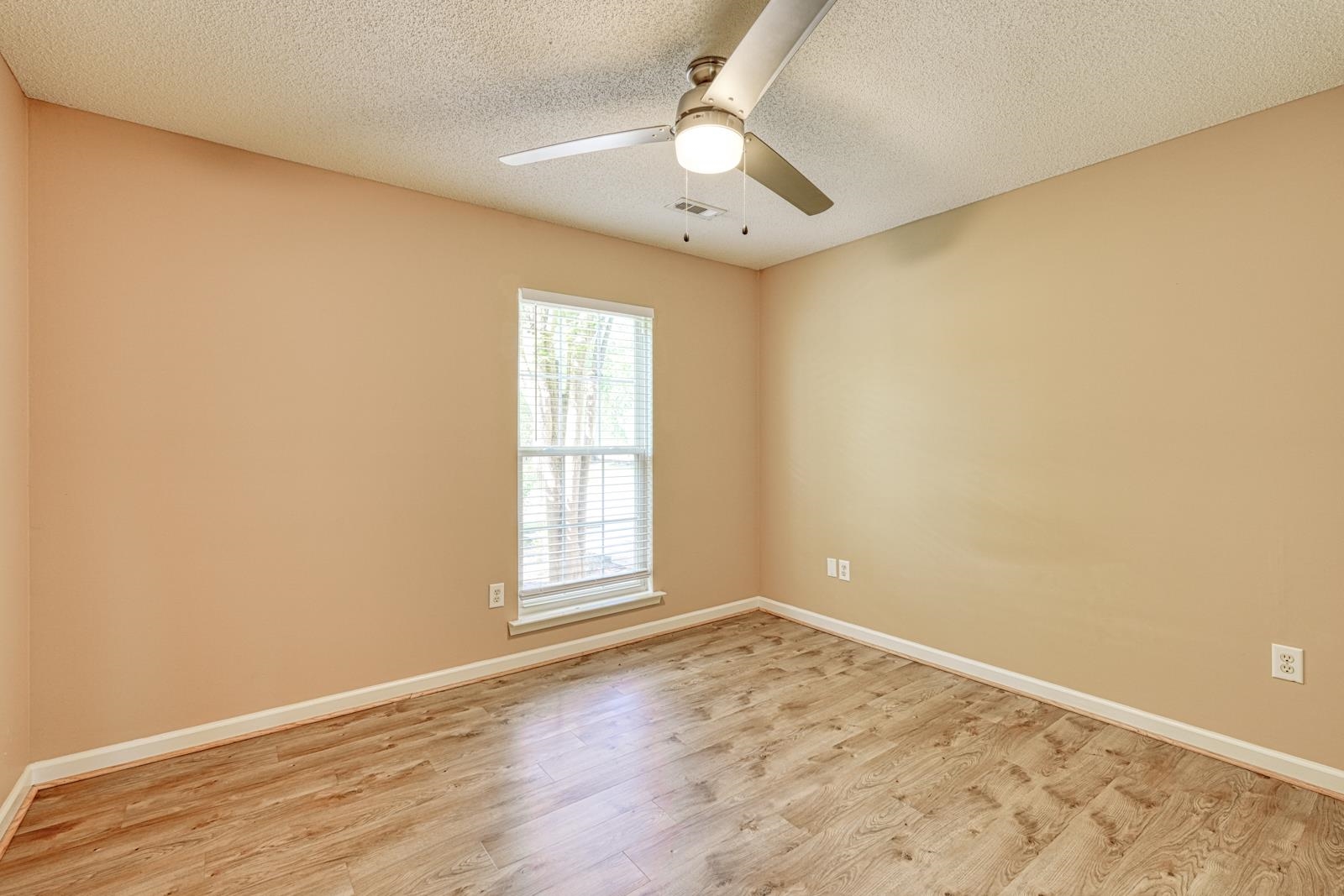 307 Valhalla Lane Simpsonville, SC 29681 - Photo 21 of 47 Gallery Image 21