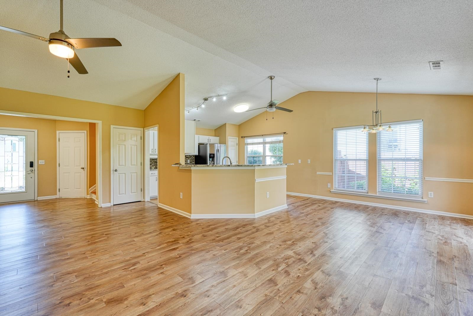 307 Valhalla Lane Simpsonville, SC 29681 - Photo 6 of 47 Gallery Image 6