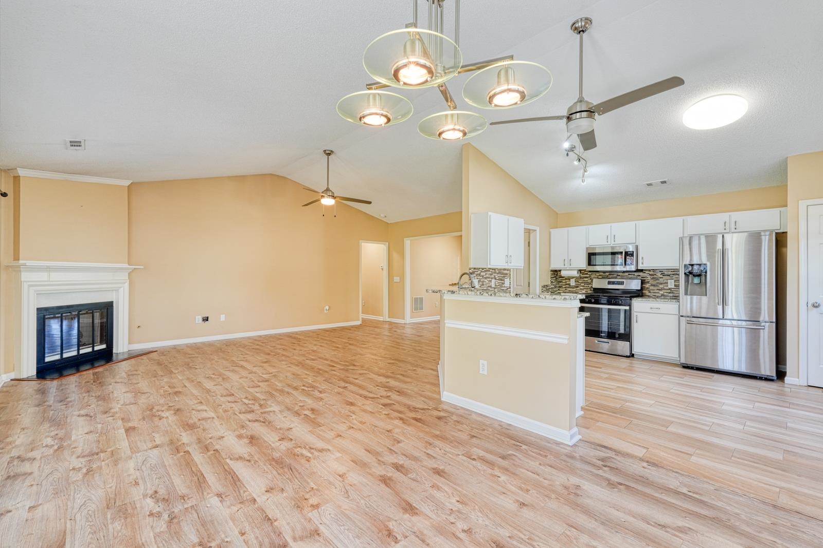307 Valhalla Lane Simpsonville, SC 29681 - Photo 7 of 47 Gallery Image 7
