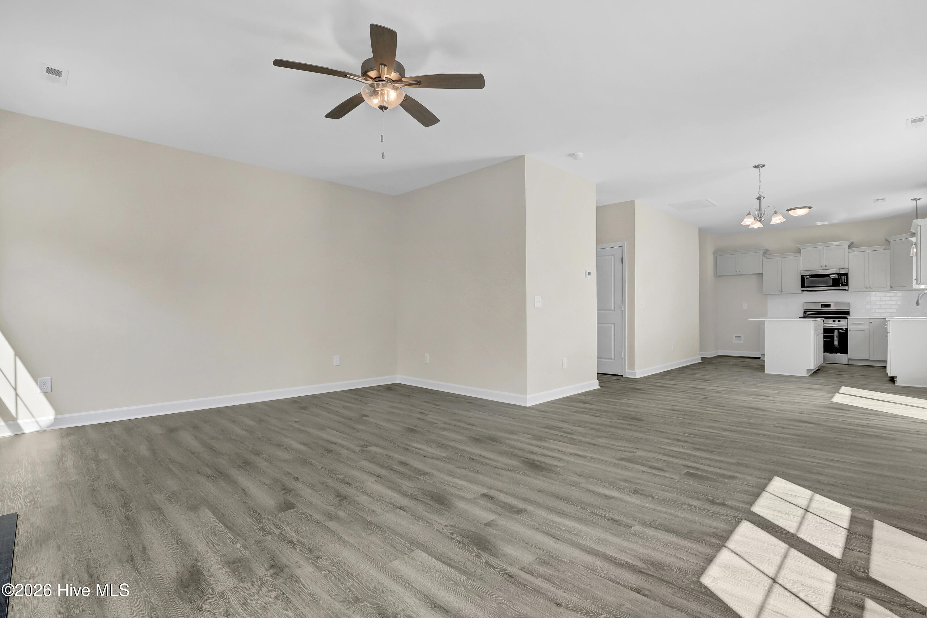 602 South Pebble Branch, Unit LOT 80 Holly Ridge, NC 28445 - Photo 14 of 27 6G8A3570