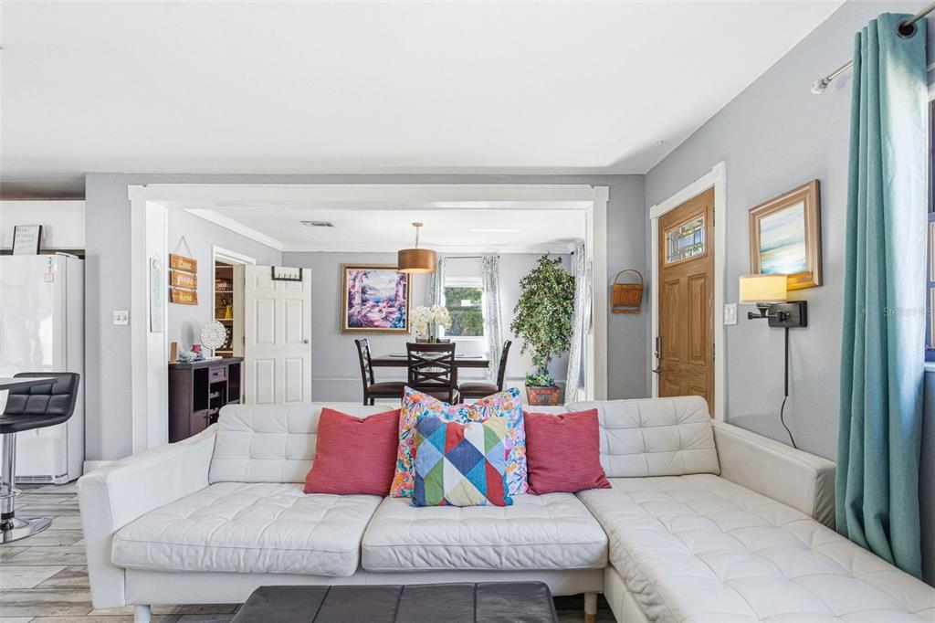 10405 North Woodmere Road Tampa, FL 33617 - Photo 20 of 58