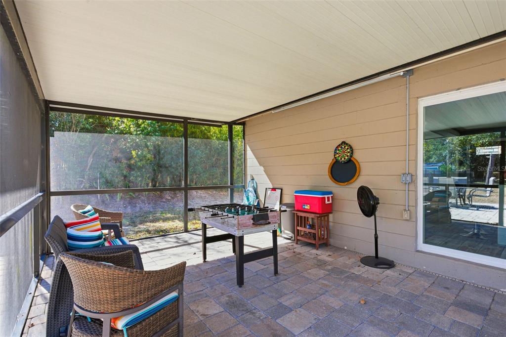 10405 North Woodmere Road Tampa, FL 33617 - Photo 33 of 58