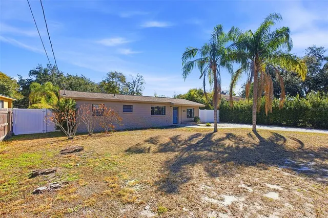 $460,000 | 10405 North Woodmere Road, Tampa, FL 33617