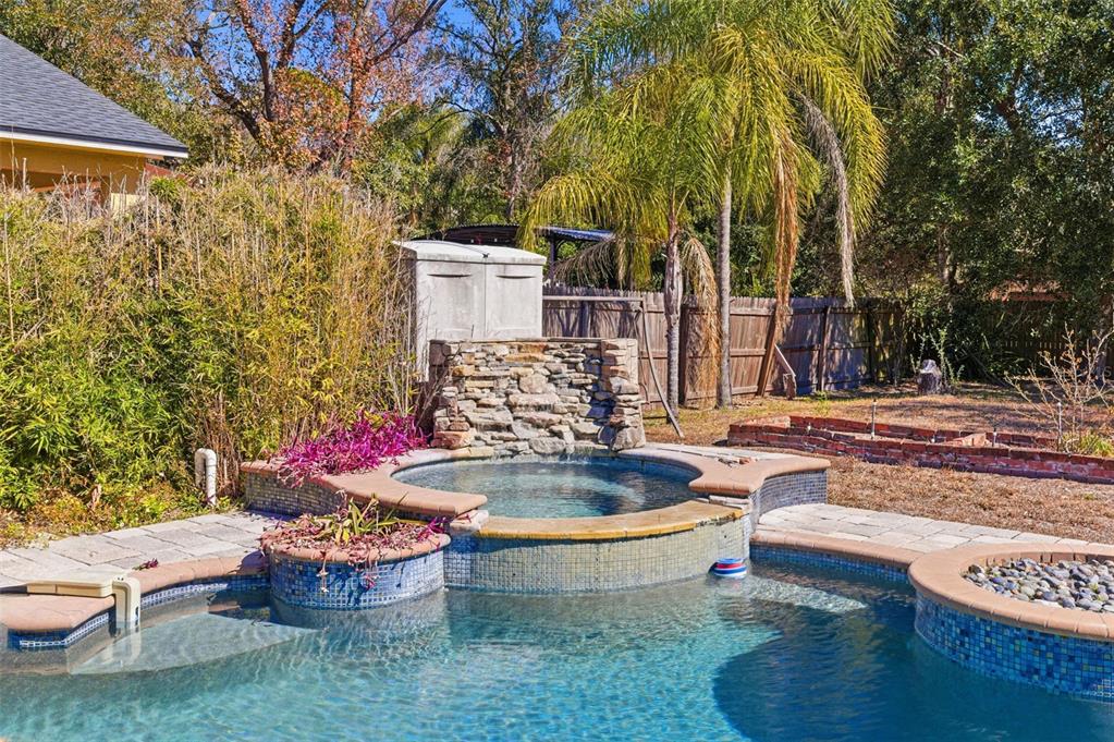 10405 North Woodmere Road Tampa, FL 33617 - Photo 45 of 58