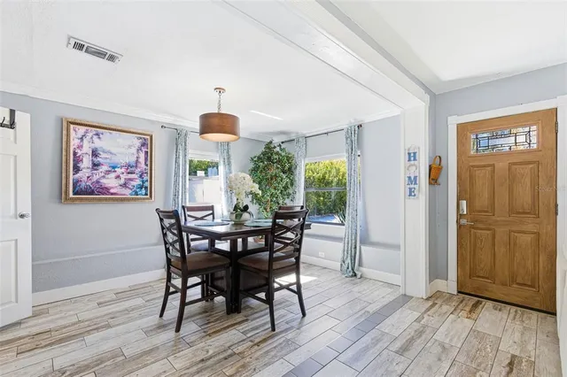 $460,000 | 10405 North Woodmere Road, Tampa, FL 33617