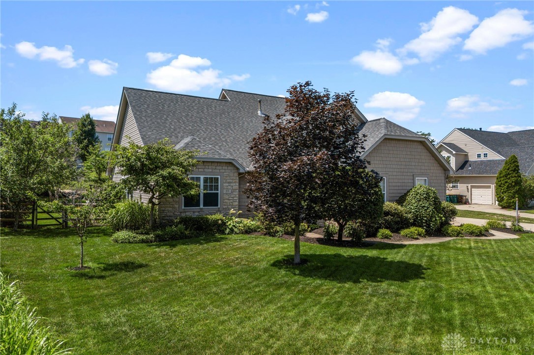 55 Martin Lane Springboro, OH 45066 - Photo 3 of 60