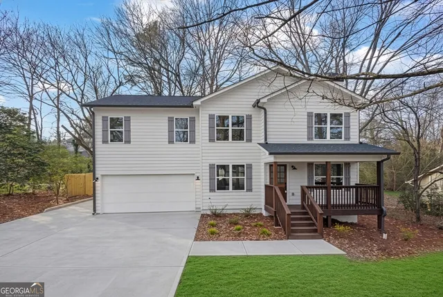 $339,900 | 3010 Carriage Trail, Jonesboro, GA 30236