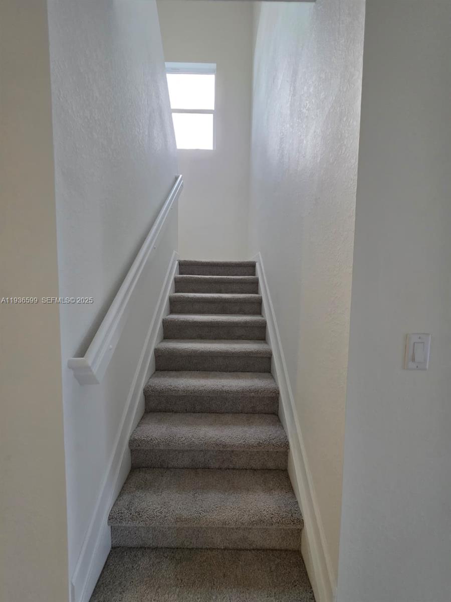 19571 Southwest 339th Terrace Homestead, FL 33034 - Photo 13 of 42