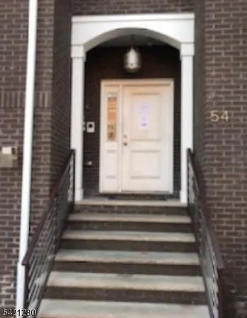 a view of entryway