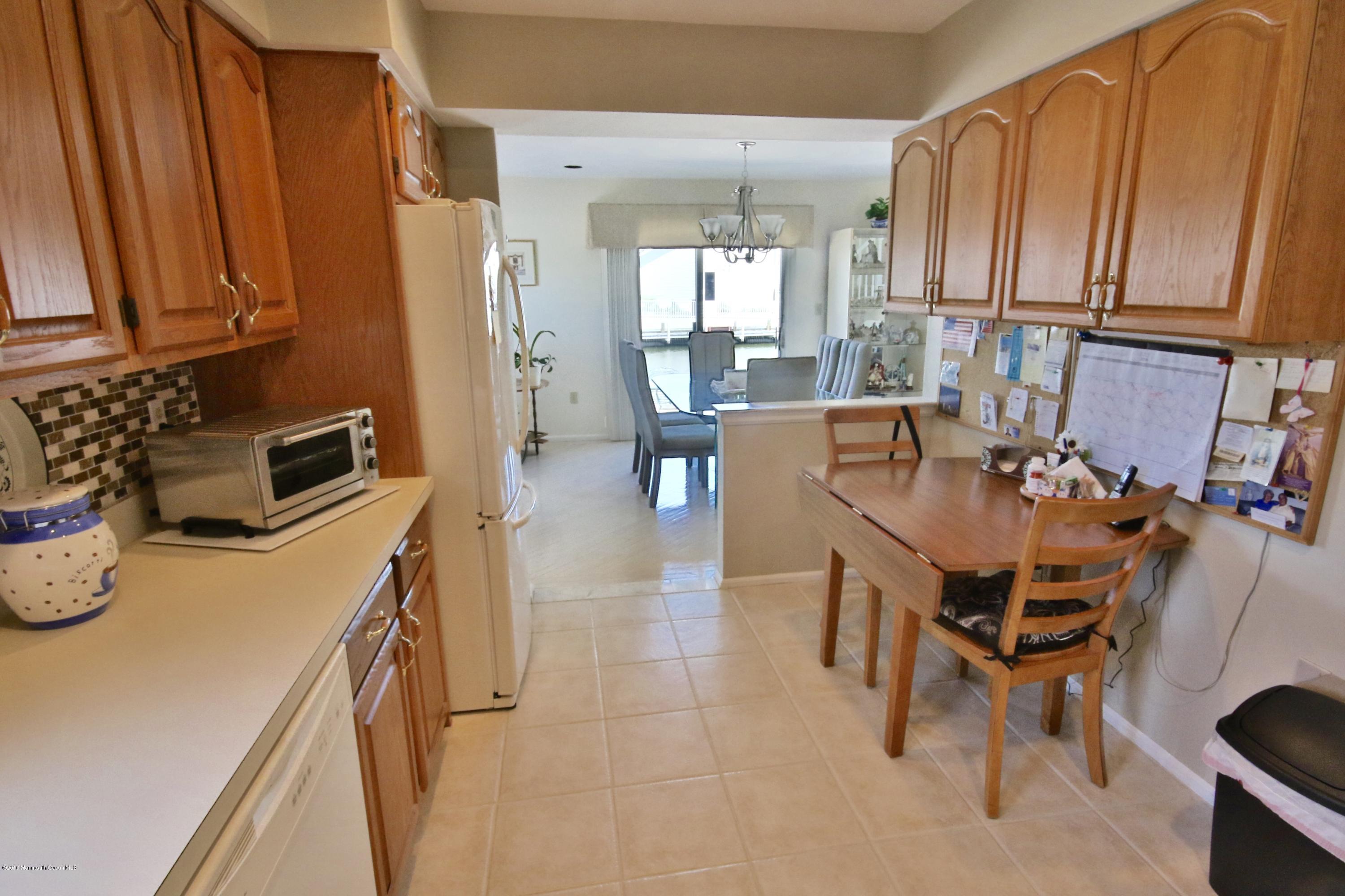 231 Allen Road Bayville, NJ 08721 - Photo 8 of 32 7V0A9641