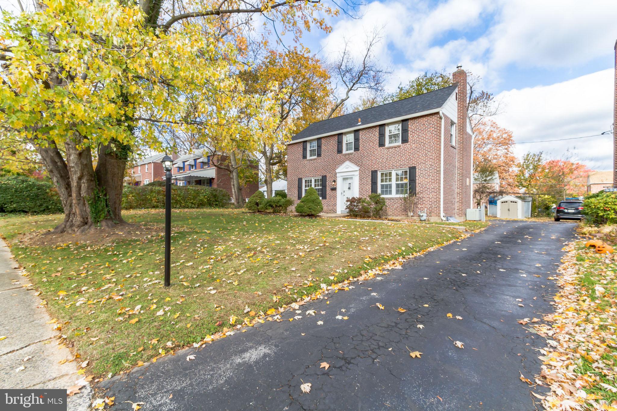 647 Hawarden Road Springfield, PA 19064 - Photo 2 of 29