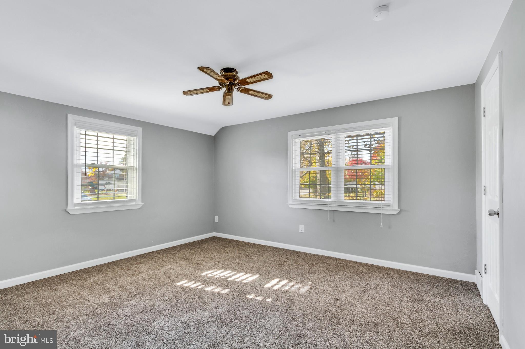 647 Hawarden Road Springfield, PA 19064 - Photo 15 of 29