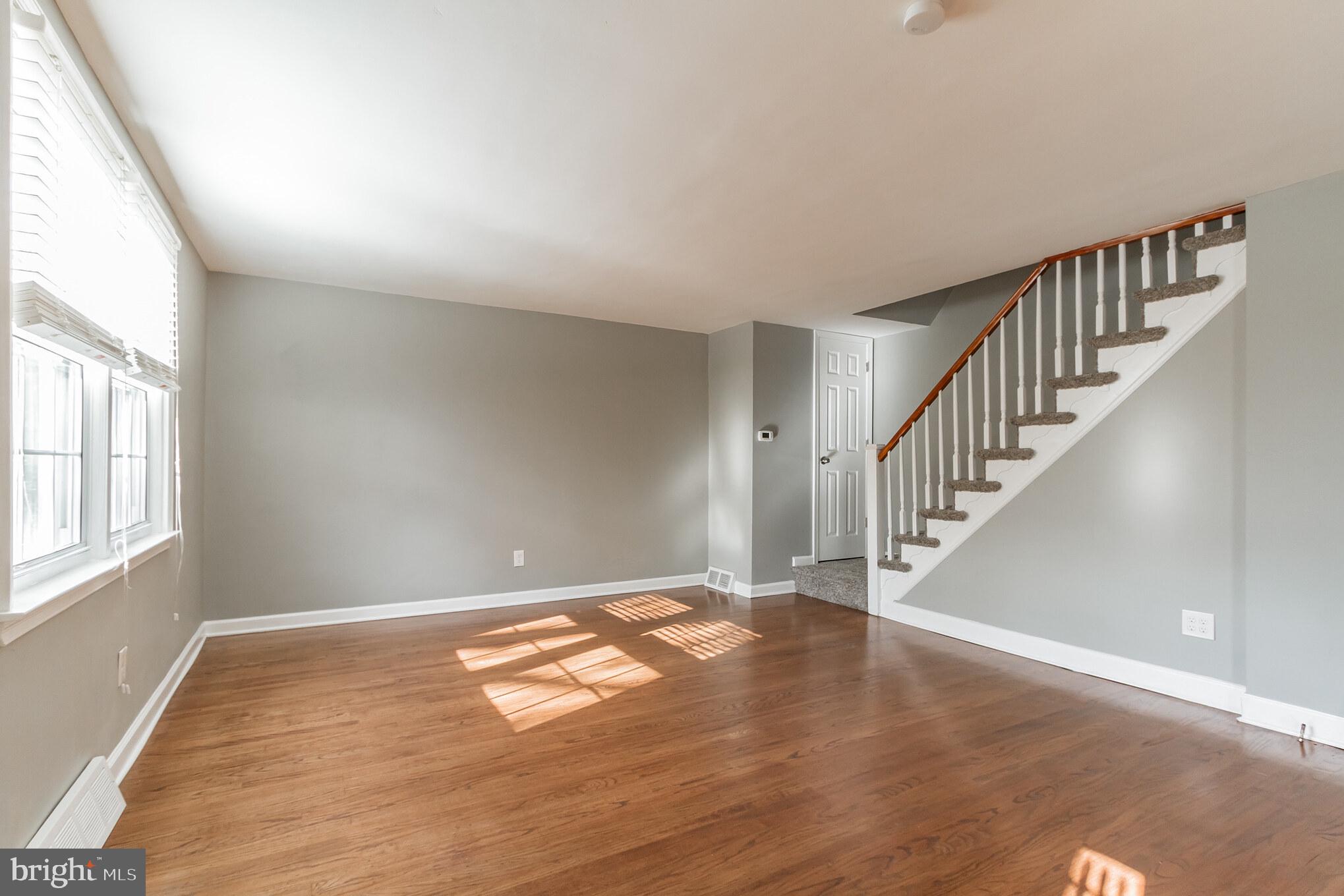 647 Hawarden Road Springfield, PA 19064 - Photo 5 of 29