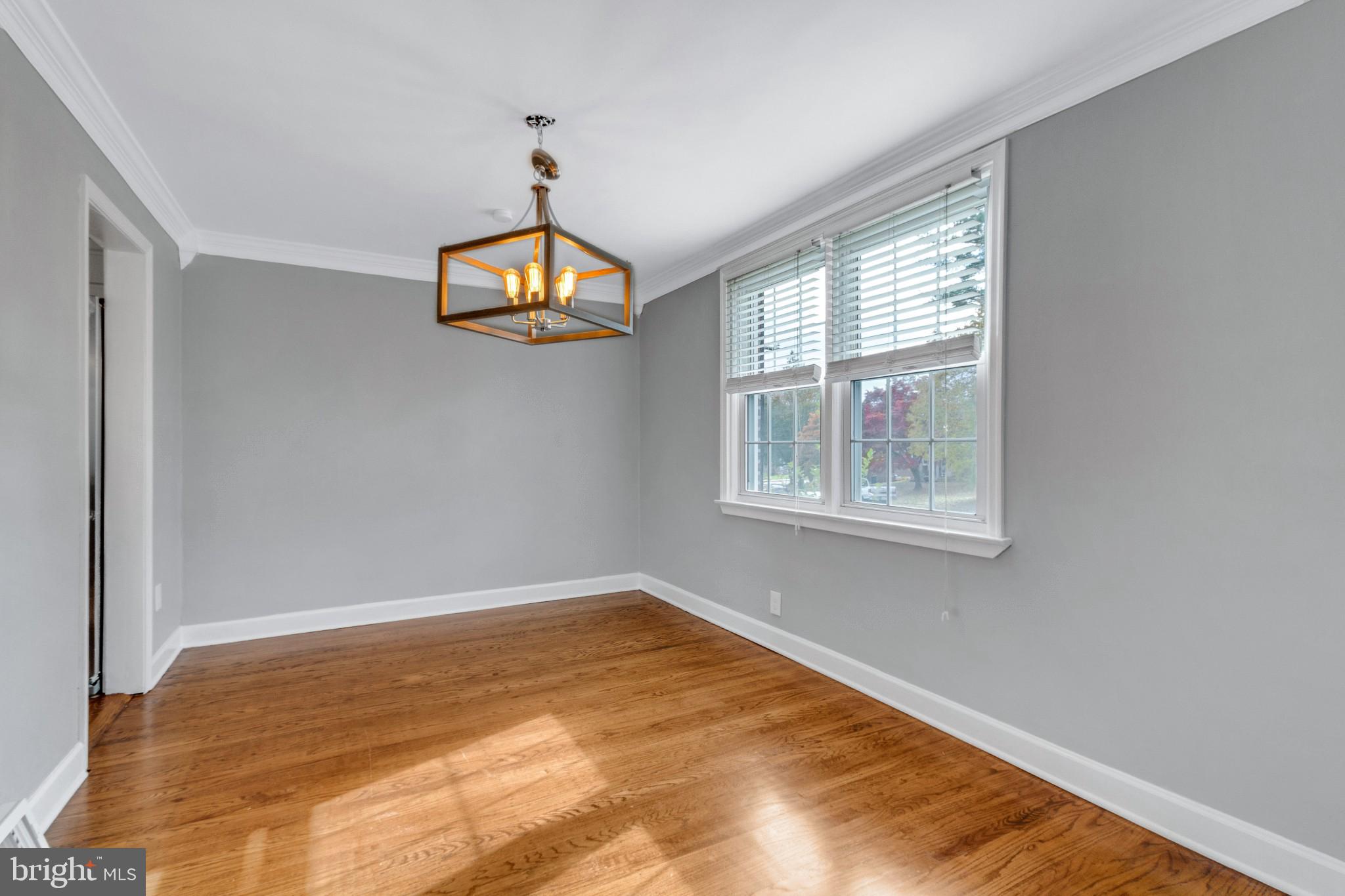 647 Hawarden Road Springfield, PA 19064 - Photo 8 of 29
