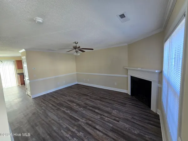 $1,300 | 4259 Dudleys Grant Drive, Unit C, Winterville, NC 28590